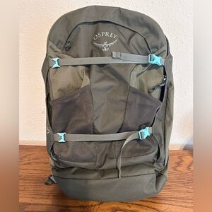 *Excellent* Osprey Fairview 40L Women’s Travel Pack